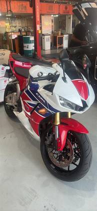 HONDA CBR 600RR 